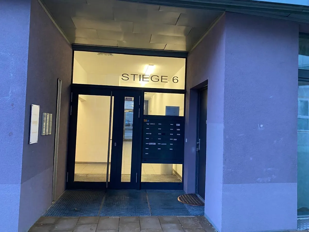Homestay Lucky Star Of Vienna Apartment
